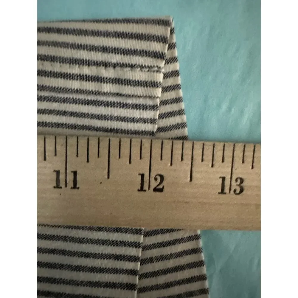 J.Crew black and cream striped seersucker shorts Size 12 city fit